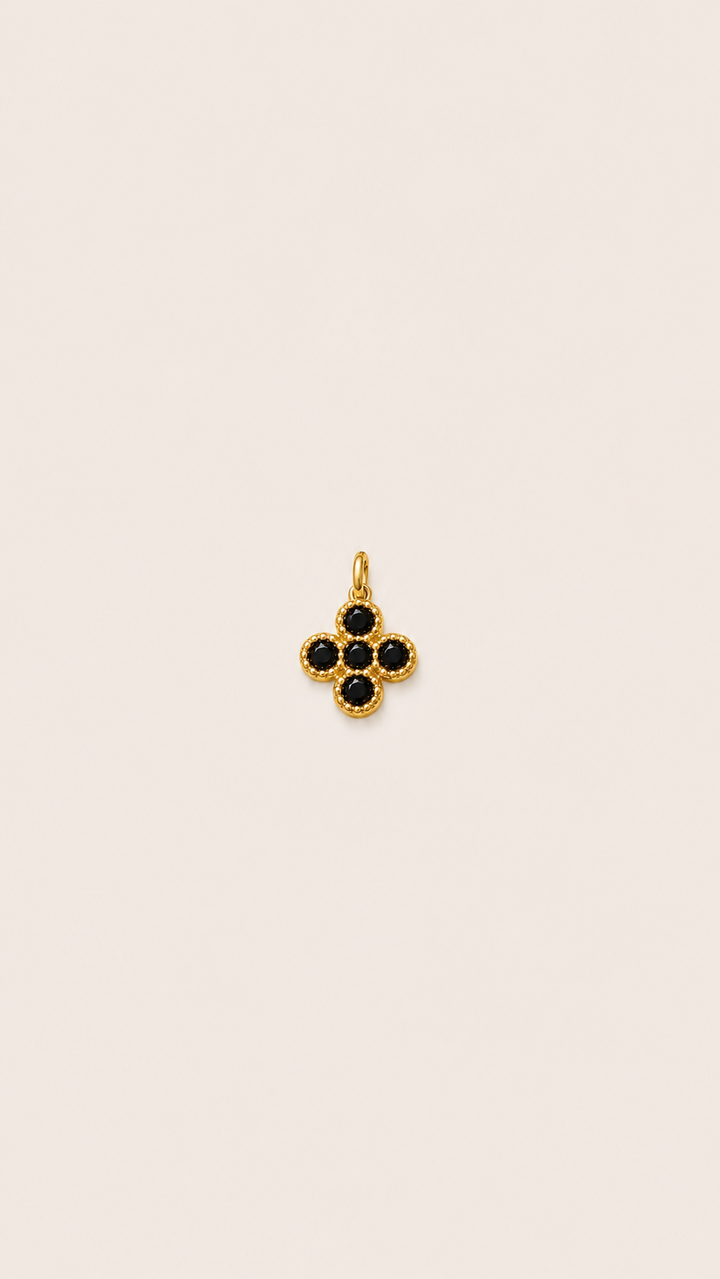 Noir bloom charm