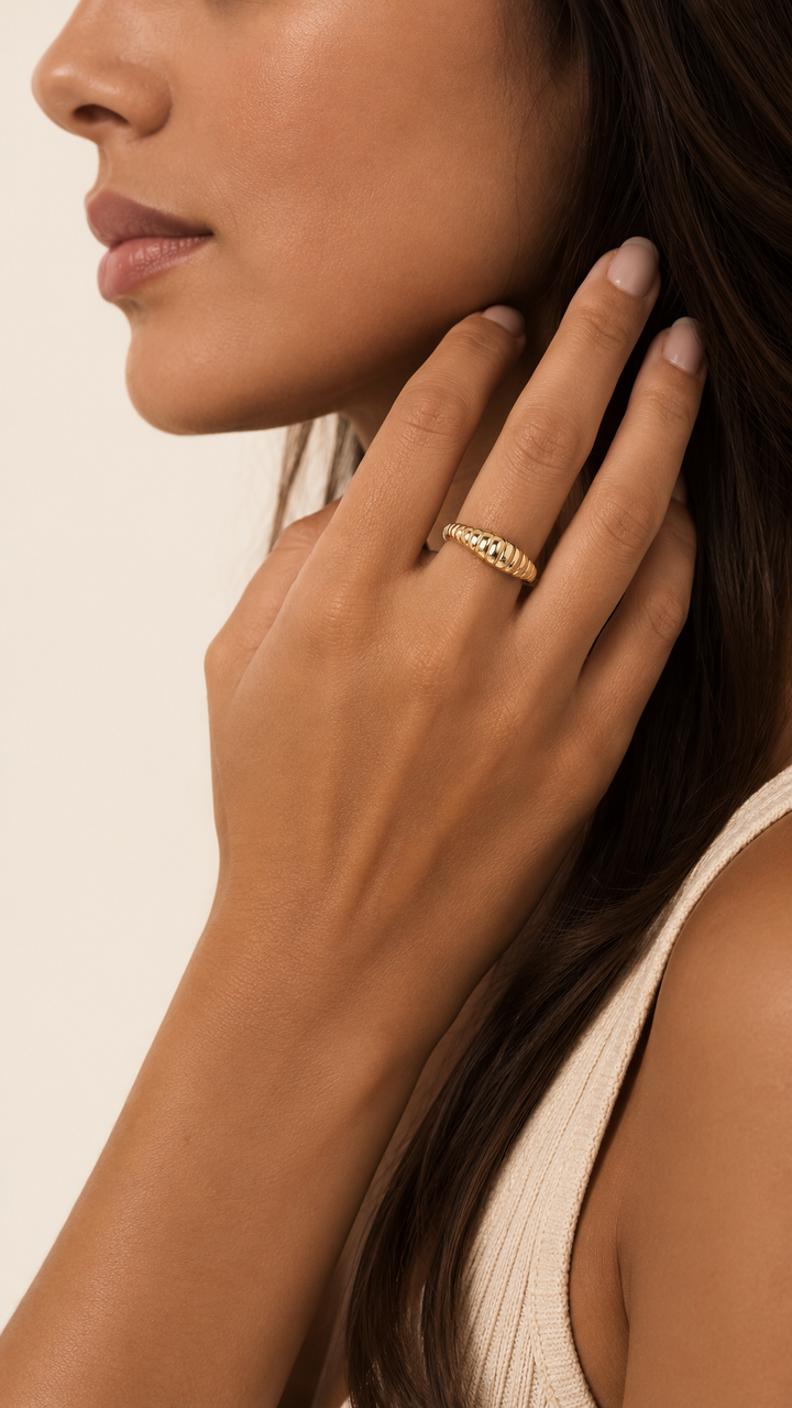 The Clean Girl Ring