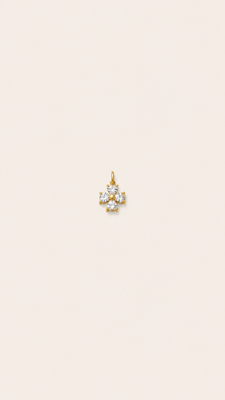 Noir Fleur Charm – White